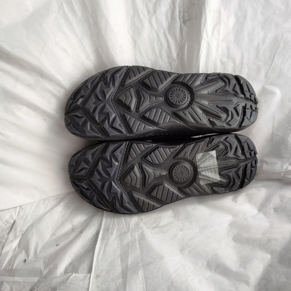 UGG CA805 V2 SLIDE BLACK SUEDE PLATFORM SANDAL -MEN’S US 12 - Picture 13 of 14